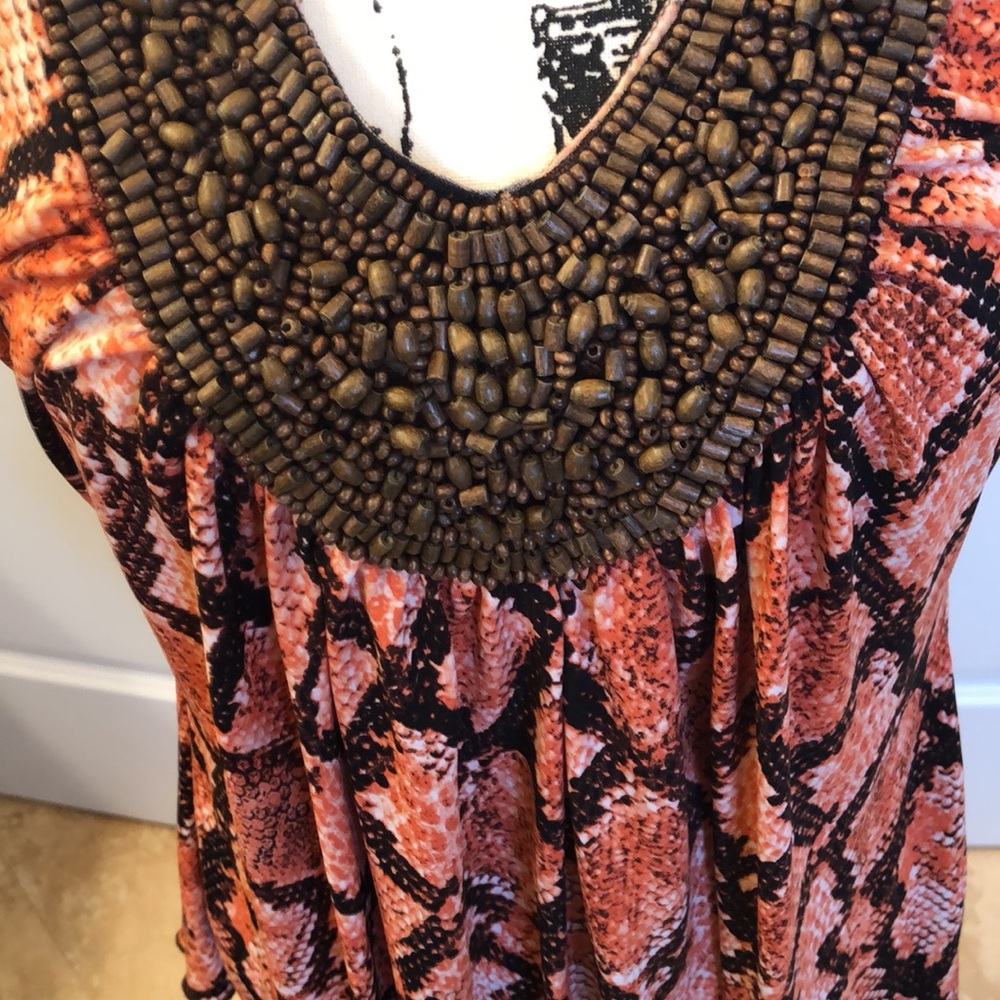Venus halter top - Picture 2 of 4